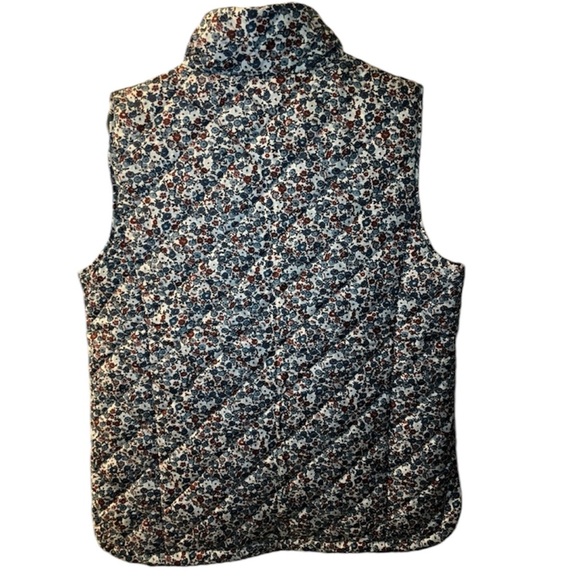 Landsend Women's Petite FeatherFree Insulated Vest - Picture 5 of 8